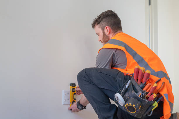 Best Electrical Outlet Repair  in Ecorse, MI